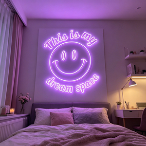 Letrero LED de Neón de Cristal con Diseño de Logotipo Personalizado, Entrega Rápida, Sin Pedido Mínimo, Clasificación IP67, Decoración para Habitaciones, Cumpleaños, Bodas y Fiestas - Product Image 3