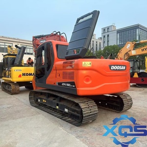 รถขุดสะเทินน้ำสะเทินบก Doosan DX150LC-9C มือสอง ขนาด 15 ตัน พร้อมอุปกรณ์ขุดลอกแบบลอยน้ำ  มอเตอร์ปั๊ม PLC เครื่องยนต์ เกียร์บ็อกซ์ สำหรับพื้นที่ชุ่มน้ำ รุ่นปี 2023 - Product Image 6