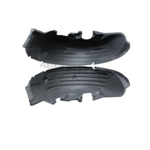 แผ่นบังโคลนหลัง Mercedes-Benz W204 รุ่น 2046902330 2046905330 ทำจากพลาสติก ซ้าย-ขวา - Product Image 1