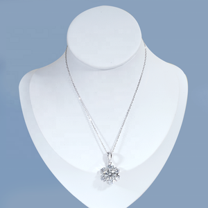 Collane in Argento Sterling 925 con Moissanite e Design a Fibbia di Cintura con Funghi Cantharelle Autentici di Starsgem - Product Image 1