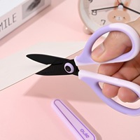Ciseaux de bureau couleur macaron plaqués or 6 pouces avec étui de protection pour les fournitures de découpe artistique et de bricolage pour enfants