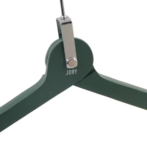 Cintre de voyage pliable <span class=keywords><strong>en</strong></span> <span class=keywords><strong>bois</strong></span> pour un transport facile Cintres <span class=keywords><strong>en</strong></span> <span class=keywords><strong>bois</strong></span> couleur logo personnalisé de qualité supérieure - Product Image 5