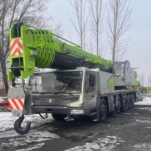 Grúa Zoomlion ZTC2200 220T Usada de Alta Calidad, Cumple con la Normativa EPA, Confiable para Trabajos de Infraestructura - Product Image 1