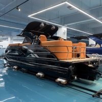 Bateau ponton en fibre de verre certifié CE de 22 pieds, yacht de luxe sportif 2026 pour les loisirs en famille