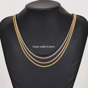 Colliers ras du cou pour femmes en acier inoxydable de 3 mm, délicats, superposés, avec maillons plats en forme de croix - Product Image 2