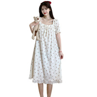 Chemise de nuit pour femme en coton respirant, style fin, imprimé floral délicat, coupe ample, pyjama féminin pouvant être porté à l'extérieur
