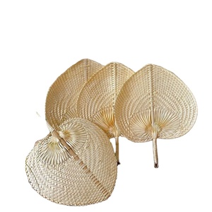 Home Decoration <b>Bamboo</b> Hand Fan Long Handle Natural Heart Uchiwa <b>Bamboo</b> Paddle Fan Summer Hand Fan - Product Image 5