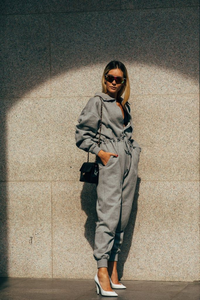 Logo personnalisé nouveau Design combinaison 2025 automne femmes vêtements Sexy à manches longues couleur unie femmes combinaisons - Product Image 2