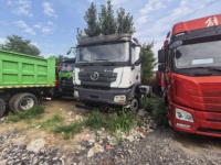 Nouveau Camion Benne Shacman 8x4 à Conduite à Gauche Diesel Euro 3 10 Roues Capacité 21-30T pour l'Ingénierie Minière