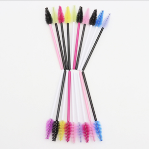 激安セール 25本入り/パック ナイロン製使い捨て洋梨型マスカラブラシ ティアドロップ型まつげクリーニングブラシ ラッシュスプーリー コスメブラシ - Product Image 4