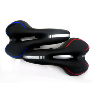 Directo de fábrica, precio al por mayor, superventas, diseño hueco, sillín de <span class=keywords><strong>bicicleta</strong></span>, asiento de <span class=keywords><strong>bicicleta</strong></span> de montaña personalizado de alta calidad - Product Image 1