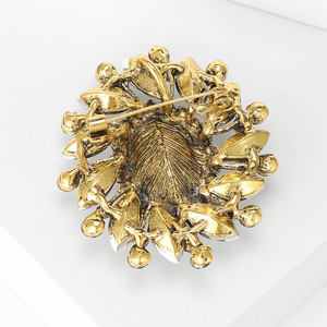 Broche Vintage Oval com Strass, Estilo Barroco, Halo Duplo, Flor de Girassol, para Mulheres, Alfinete de Lapela para Banquete, Ornamento para Vestido - Product Image 4
