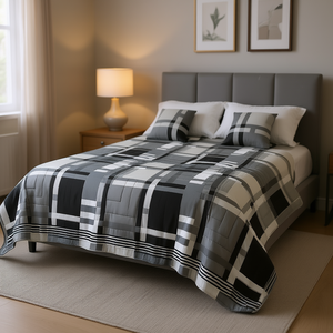 Couette légère à carreaux gris taille King Marcello avec 3 oreillers pour usage domestique - Product Image 2