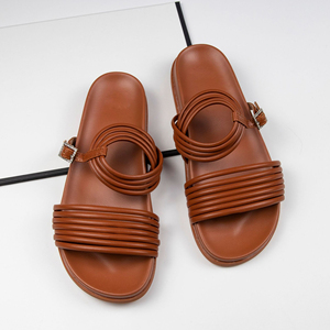 Sandales plates pour femmes avec plusieurs sangles, dessus en PU, semelle antidérapante en PVC, boucle décorative, pour plusieurs occasions - Product Image 4