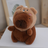 Porte-clés en peluche Capybara mignon et moelleux, poupée douce rembourrée avec divers accessoires, porte-clés en peluche anti-stress