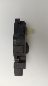 64119319037 <span class=keywords><strong>Moteur</strong></span> d'actionneur de volet de chauffage à air évaporateur BBmart pour les séries 5, 6, 7, M5, M6, Rolls Royce - Product Image 3