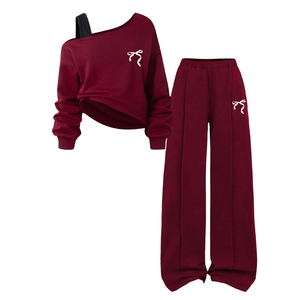 Ensemble décontracté pour adolescentes : Sweat-shirt à épaules dénudées avec nœud imprimé et pantalon ample – Tenue quotidienne pour enfants – Vente en gros - Product Image 4