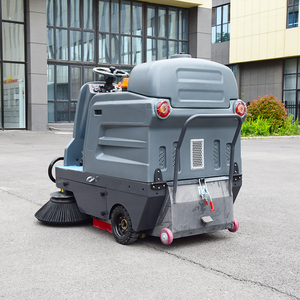 Machine de balayage de voirie 48V neuve, largeur de nettoyage 1300mm, modèle autoporté, la plus vendue - Product Image 5