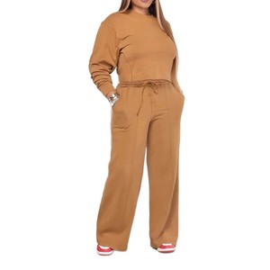 ชุดเซ็ตสองชิ้นแฟชั่นสำหรับผู้หญิง เสื้อสเวตเชิ้ตแขนยาวคอกลมสีพื้นสวมใส่สบาย กางเกงขายาวทรงตรง - Product Image 1