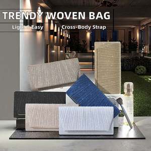 Sac à main pour femme de marque avec imprimé nacre et détails traditionnels en laiton, idéal pour les mariages et les fêtes - Product Image 2