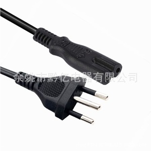 Cable de alimentación CA con enchufe CEI de PVC de 0.75 mm² y 3 núcleos para electrodomésticos - Product Image 3
