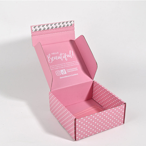 Sweetheart Lashes Heart Pattern Mailer Box Corrugated Paperboard Cosmetic Packaging Rectangle Shape Offset Printing - Product Image 1