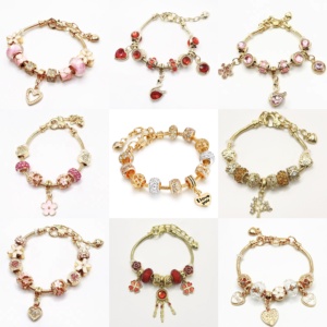 Ciondoli <span class=keywords><strong>Pandora</strong></span> per Gioielli alla Moda, Charms in Lega di Zinco Smaltati, Perline a Cuore per Braccialetti Fai-da-Te da Donna - Product Image 1
