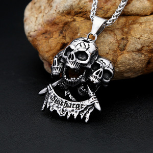yunnique Pendentif Crâne en Acier Inoxydable pour Homme, Collier Punk, Chaîne en Acier Titane, Bijoux de Mode, Design Discharge - Product Image 2