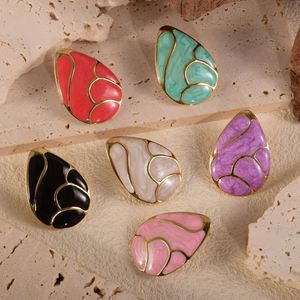 Pendientes de moda con diseño de flor y mariposa de cuatro hojas, embalaje seguro para exportación para mayoristas, diseño de seguridad, venta al por mayor mixta - Product Image 4