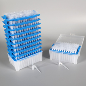 หัวปิเปตมาตรฐานทางการแพทย์ยี่ห้อ Yongyue ขนาด 200ul แบบดูดซึมต่ำ บรรจุกล่องแบบซ้อน ใช้แล้วทิ้ง สำหรับใช้ในห้องปฏิบัติการ - Product Image 1