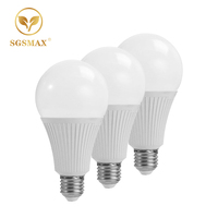 Pabrik OEM Bohlam LED Aluminium Berlapis Plastik E27 B22 Tegangan Lebar 6500K Lampu LED Dalam Ruangan Importir Distributor Harga Rendah