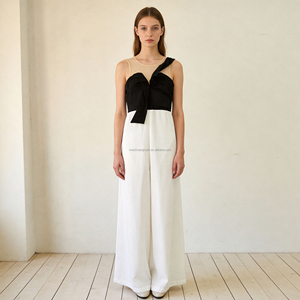 Combinaison <span class=keywords><strong>pour</strong></span> femmes sur mesure, bicolore, avant-gardiste, avec blocs de couleur - Product Image 1