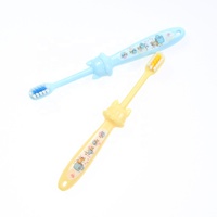 Fabricant en gros de brosses à dents mignonnes pour enfants, brosses à dents personnalisées avec logo imprimé pour les soins bucco-dentaires