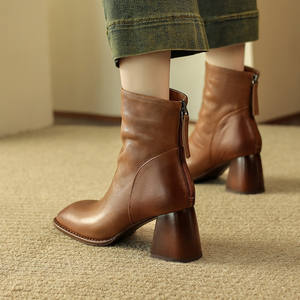 Bottes tendance pour femmes, best-seller, imperméables, en cuir véritable, fermeture éclair arrière, talons épais, durables, antidérapantes, toutes saisons - Product Image 4