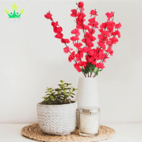 Fleur de cerisier artificielle 7 tiges Plante domestique Plante de prunier Branches de soie Fleurs rouges pour la maison Décoration de table de famille de fête de mariage