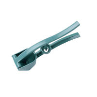Premium kwaliteit aluminiumlegering knoflookpers, handmatige knoflookknijper en -stamper met pitverwijderaar