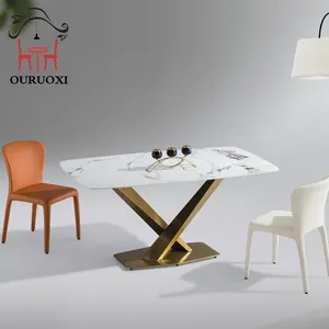 Ensembles de chaises rectangulaires en acier inoxydable au design léger et de luxe Table de salle à manger avec dessus en marbre