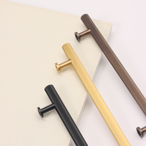 QianSi Latão Sólido Novo Linear Cabinet Botões Longo T-bar Móveis Roupeiro Gaveta Alças Pull Closet Bares Pés Redondos - Product Image 3