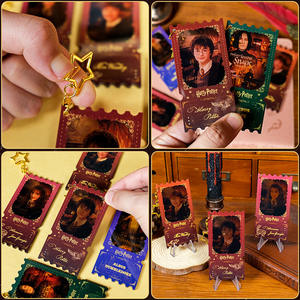 Porte-clés en acrylique authentique pour étudiants, avec motif de personnage de film et de télévision, sous licence IP - Product Image 4