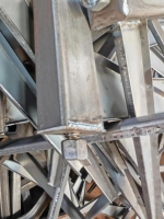 Coffrage de colonne carrée en béton pour villa moderne avec fixation par goupilles réglables en acier haute résistance - Garantie 3 ans