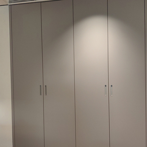 <span class=keywords><strong>Armario</strong></span> de madera de 6 puertas económico dormitorio de lujo moderno construido al amanecer con estanterías integradas y rieles colgantes - Product Image 6