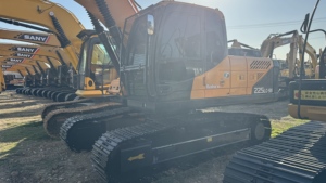 Offre Spéciale : Excavatrice Hyundai 225LC 220LC d'occasion, 22 tonnes, équipement de construction, moteur, boîte de vitesses, roulement, pompe hydraulique, moteur, garantie 1 an - Product Image 2