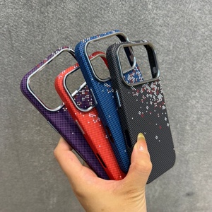 Étui de téléphone magnétique en fibre de carbone tendance pour iPhone 18 13 14 15 16 17 Pro Max 17 Air, coque rigide antichoc ultra-fine en PC - Product Image 2
