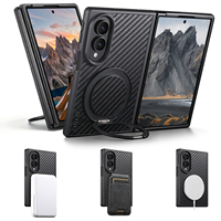 Fabrication directe en usine OEM/ODM, texture en fibre de carbone PU, magnétique 360° °   Étui de téléphone avec support rotatif, compatible avec la série Samsung Fold