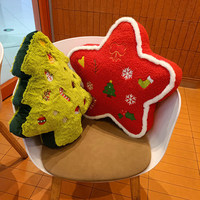 Jouets en peluche flocon de neige de Noël personnalisés, coussins d'arbre de Noël OEM, coussins étoiles, décorations de canapé et supports lombaires pour la maison