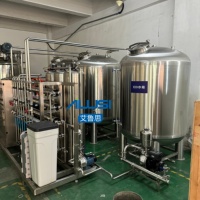 Système de traitement d'eau RO en FRP commercial 100 LPH pour la production de cosmétiques, de détergents et d'aliments