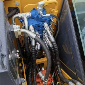 Excavatrice LiuGong 908F de 6 tonnes d'occasion à faible nombre d'heures de fonctionnement avec moteur, pompe et roulement - Modèle 2024 testé et inspecté pour usage municipal et agricole - Product Image 6