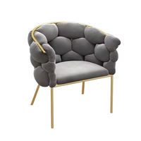 Fauteuil d'appoint de luxe pour salon, en velours vert avec pieds en métal doré, dernière collection