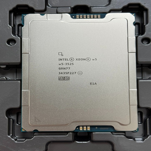 Xeon W5-3525 16cores 32 Threads 45M Cache Processor CPU