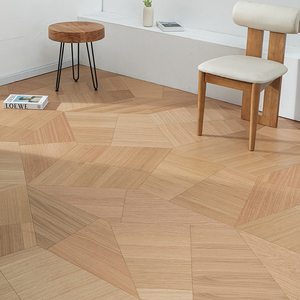 Parquet en chêne blanc multicouche texturé brossé, résistant à l'humidité, qualité ISO9001 ABCD, 16 mm 20 mm, pour zones à fort trafic - Product Image 1